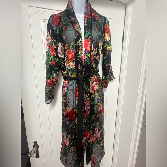 Alice + Olivia XS/S Asian Inspired Floral Sheer Kimono w Belt. Silk + Viscoise